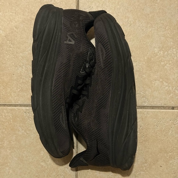 Black Hoka clifton 9 sneaker - Picture 3 of 6